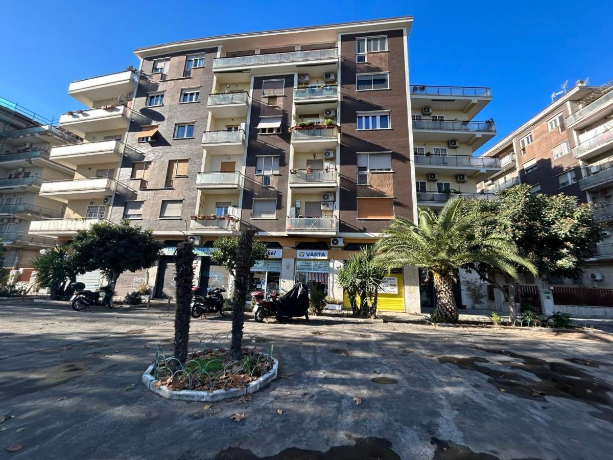 Lungotevere Bed&Bike Rome Exterior photo